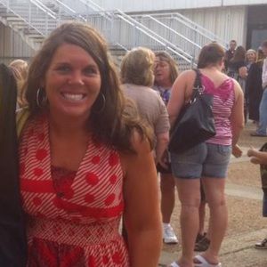 Meet your Posher, Alissa